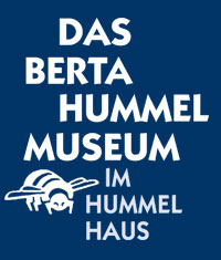 Famous Hummel Around the World - Antique HQ