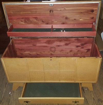 Lane-furniture-cedar-chest