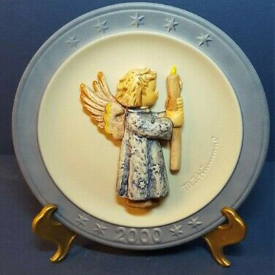 2000-Annual-Christmas-Plate-Hum-697-Light-the-Way