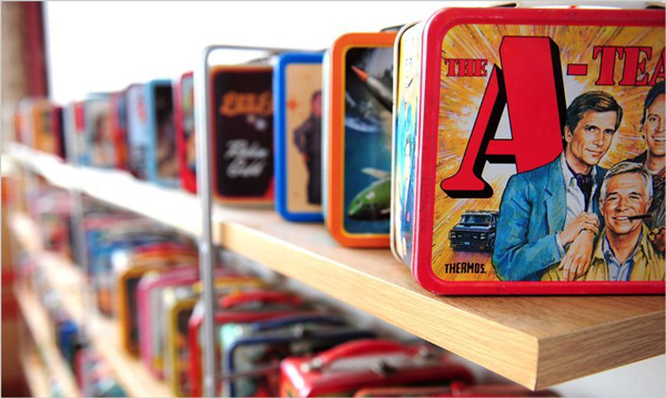 Tin lunchboxes.  Vintage lunch boxes, Retro lunch boxes, Lunch box